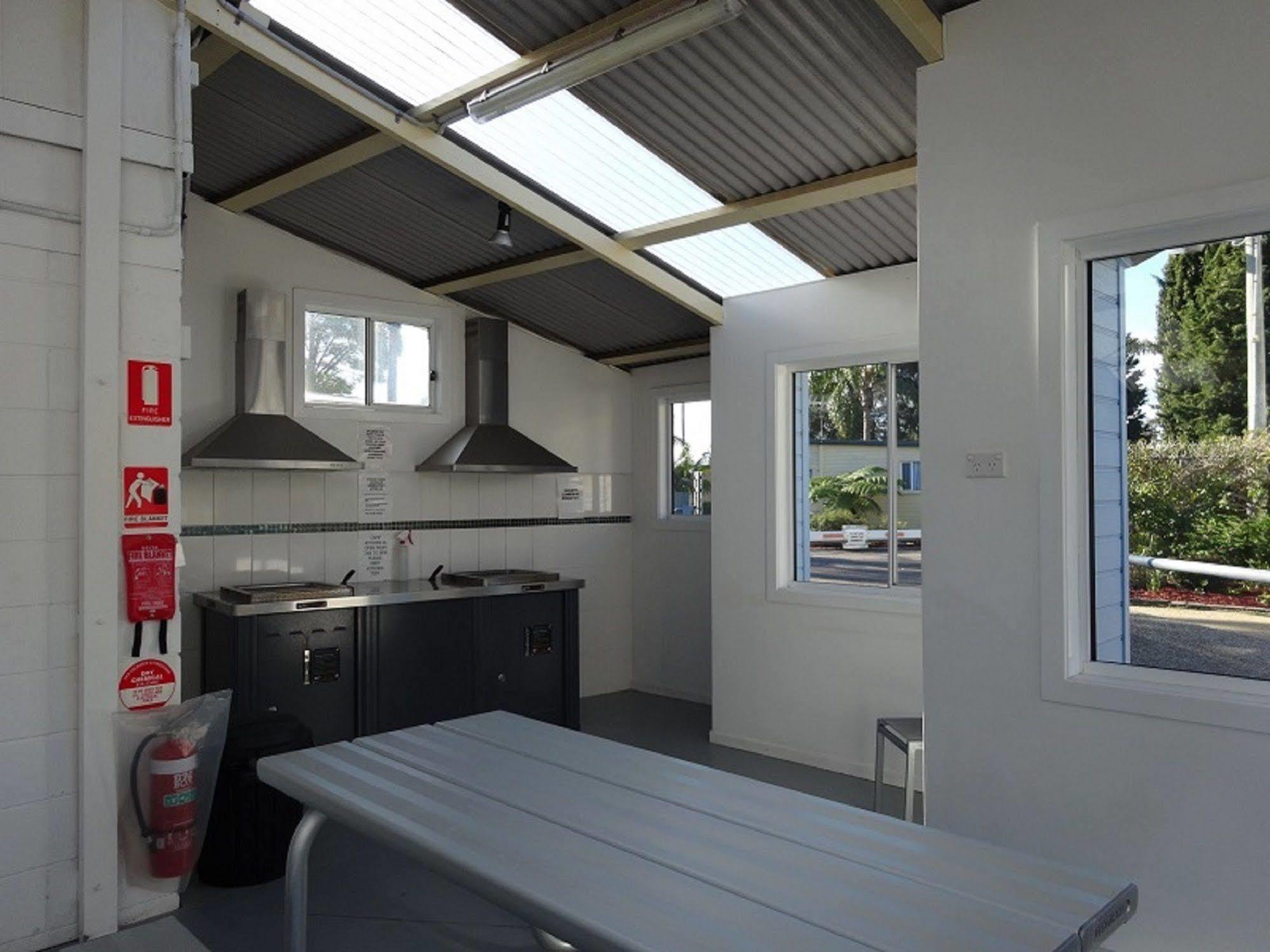 Caseys Beach Holiday Park Sunshine Bay Luaran gambar