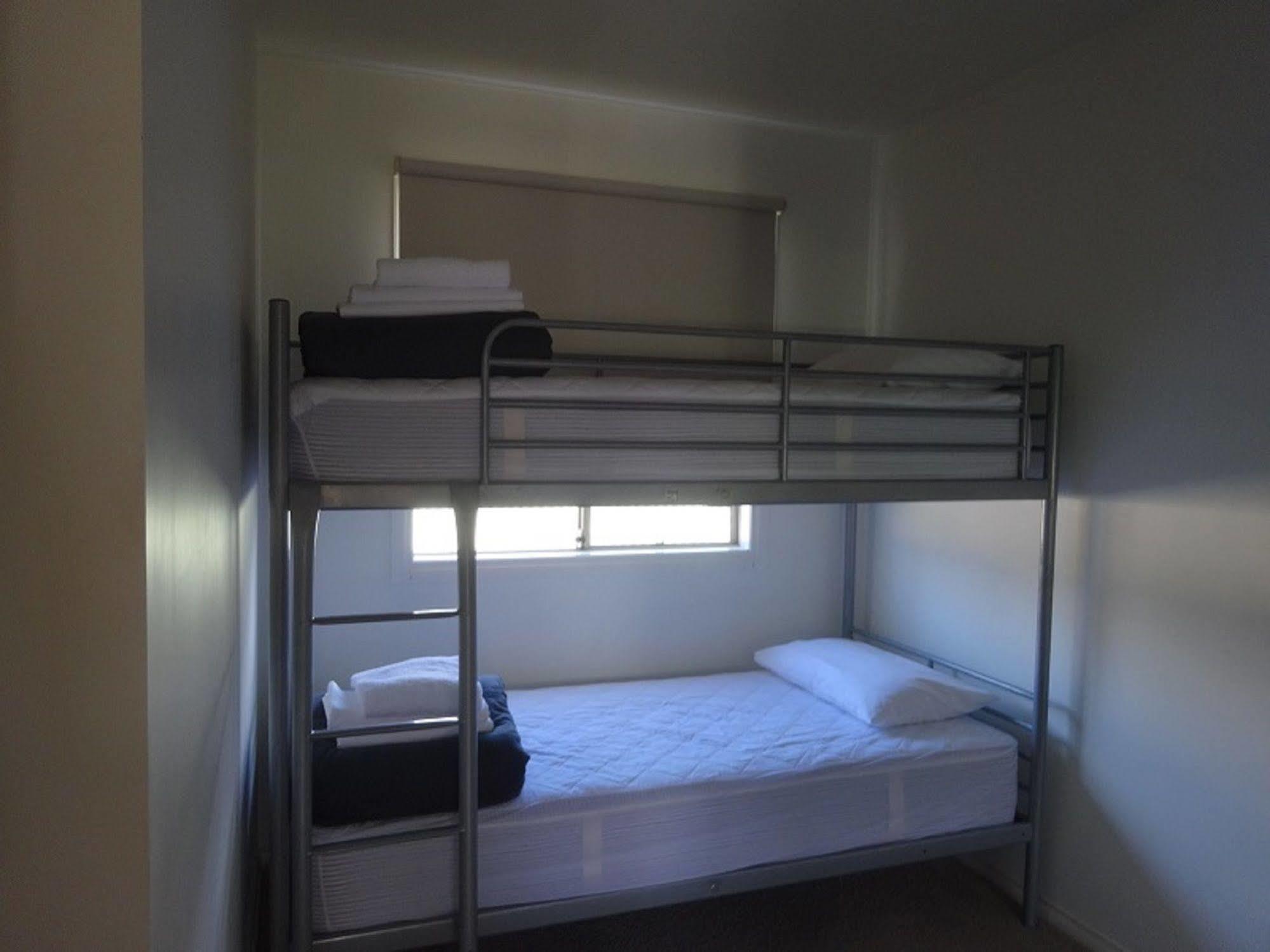 Caseys Beach Holiday Park Sunshine Bay Luaran gambar